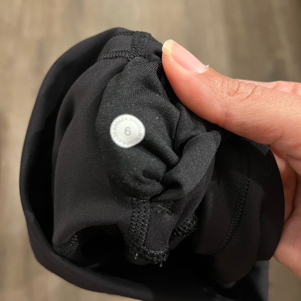 NWOT Lululemon Wunder Train Hi-Rise Tight 25" - Picture 8 of 8